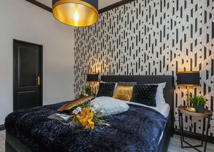 Hotel Golden