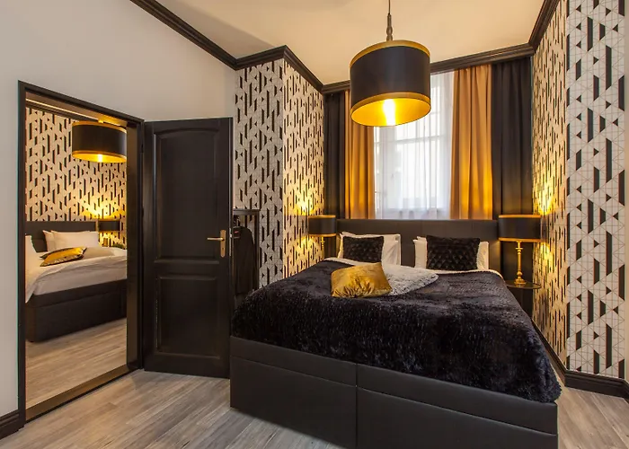 Golden Hotel 4*