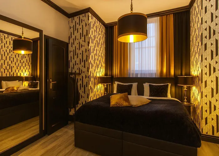 Golden Hotel 4*