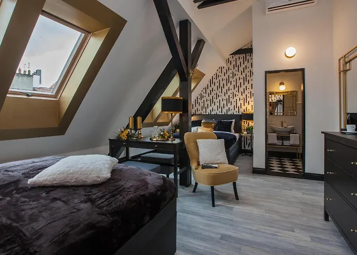 Hotel Golden 4*