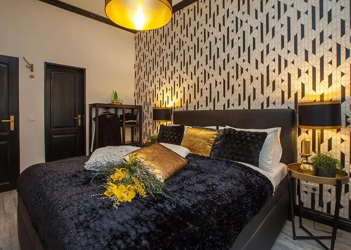 Hotel Golden