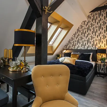 Hotel Golden