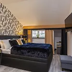 Hotel Golden Praga