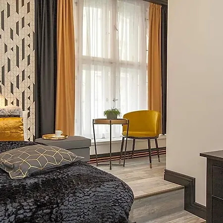 Golden Hotel 4*